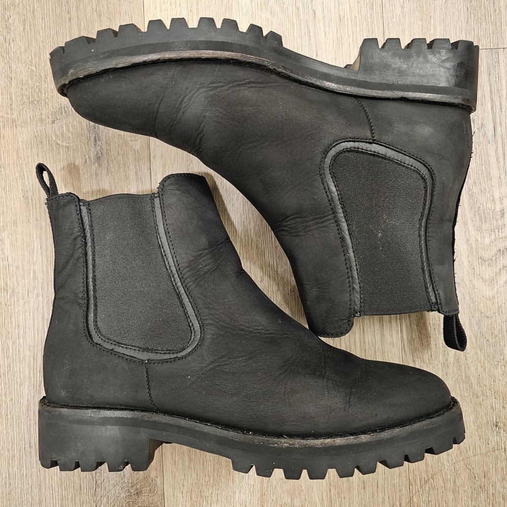 Thursday Boot Co Legend Chelsea Boot Black Matte Leather Women’s Size 7 US